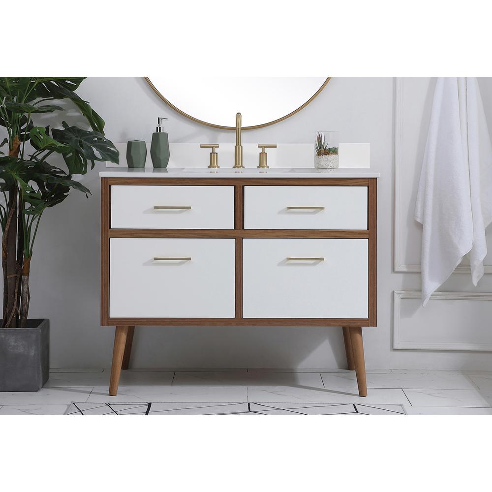 42 inch bathroom Vanity in White with Backsplash. Picture 14