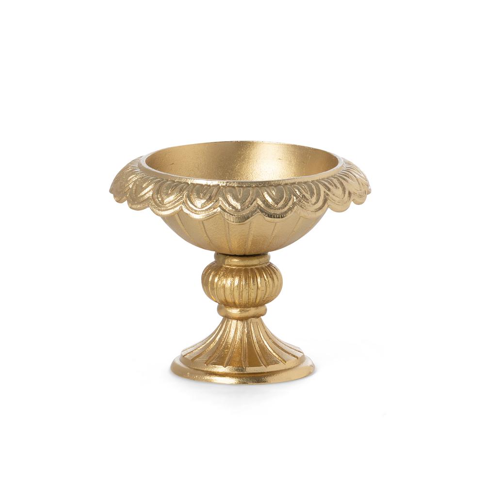 Classic Cast Aluminum Compote. Picture 1