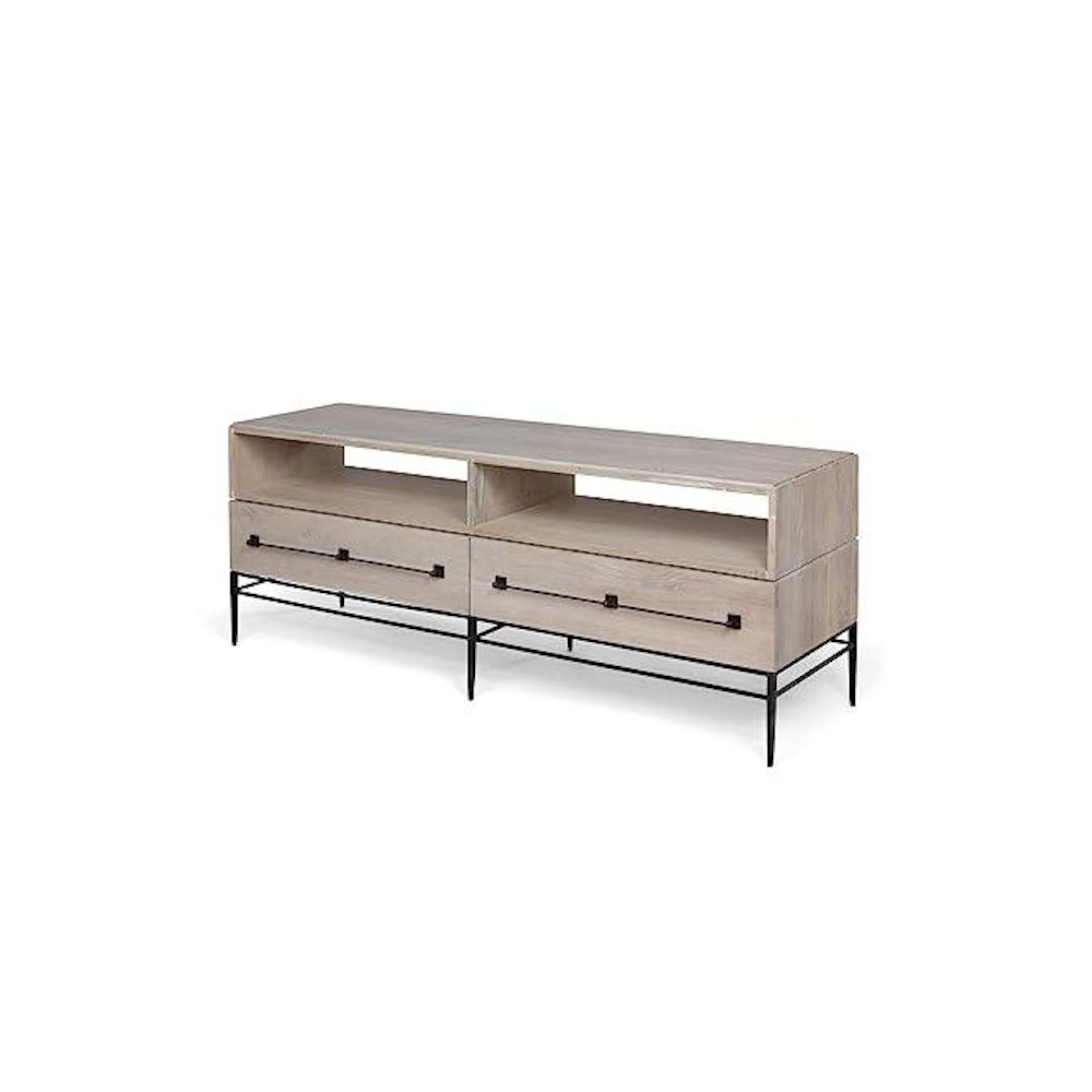 Monterey Credenza. Picture 1