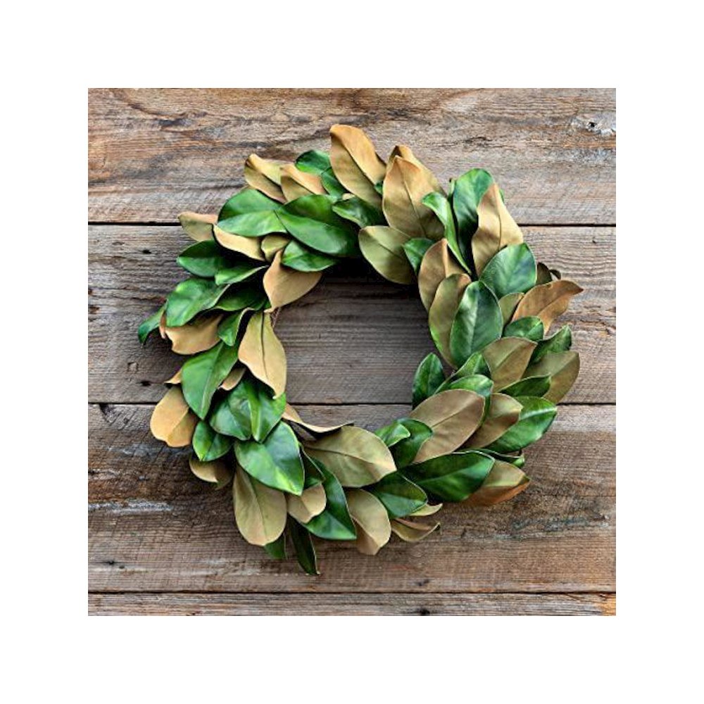 Estate Magnolia Wreath. Picture 1