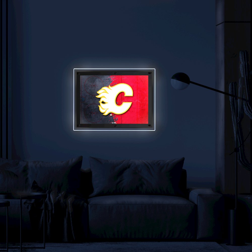 Calgary Flames 32" x 23.5" Backlit LED Sign. Picture 3