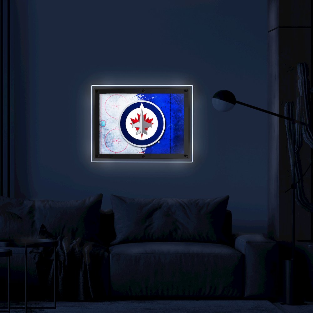 Winnipeg Jets 32" x 23.5" Backlit LED Sign. Picture 3