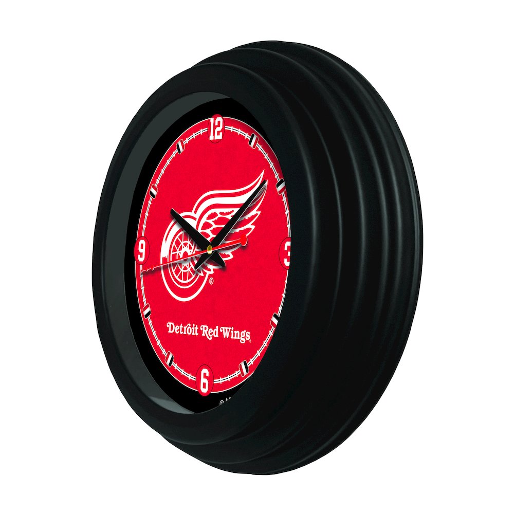 Detroit Red Wings 15" Wall Clock. Picture 2