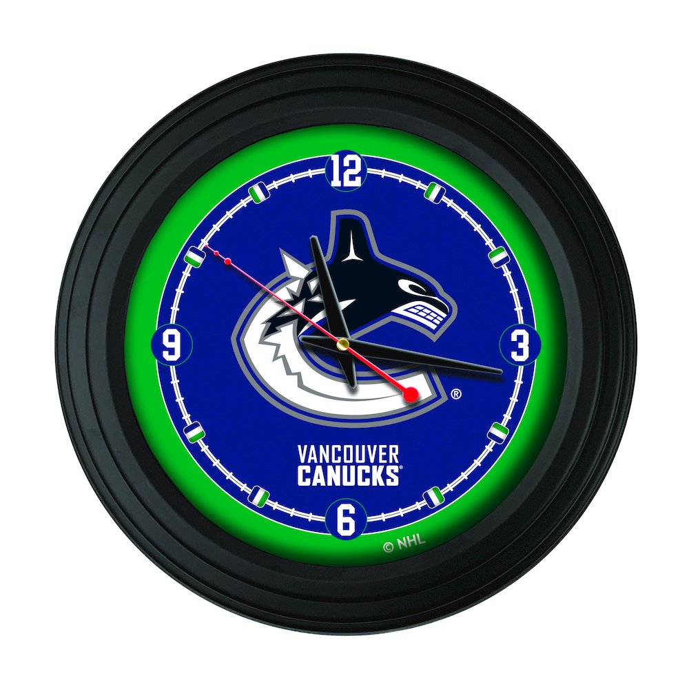 Vancouver Canucks 15" Wall Clock. Picture 1