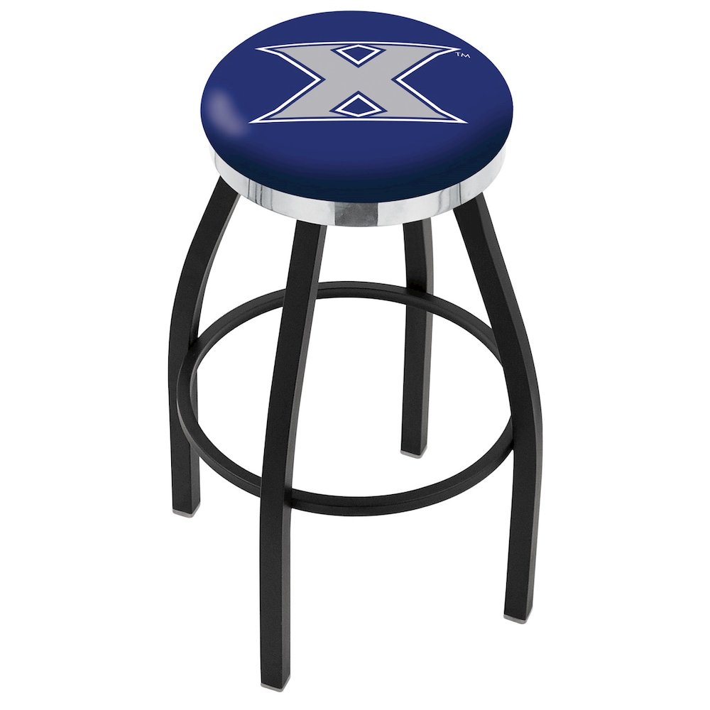 36" L8B2C - Black Wrinkle Xavier Swivel Bar Stool with Chrome Accent Ring by Holland Bar Stool Company. Picture 1