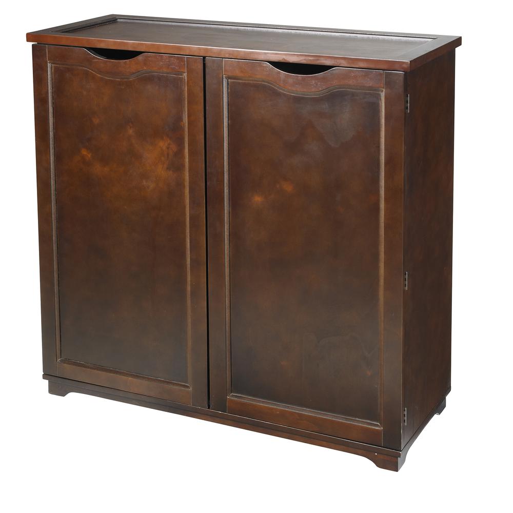 Wooden Shoe Dresser. Picture 1