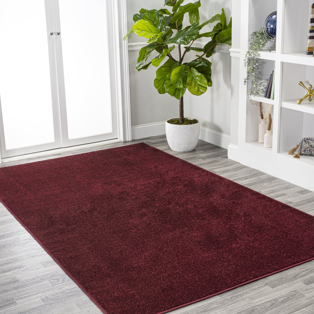 Haze Solid Low Pile Area Rug Dark Red. Picture 15