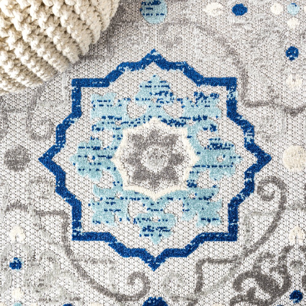 Mediterranean Medallion Indoor/Outdoor Area Rug. Picture 4