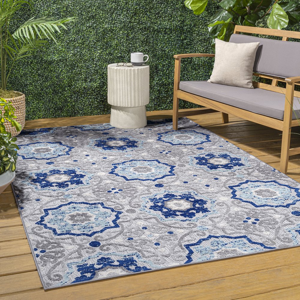 Mediterranean Medallion Indoor/Outdoor Area Rug. Picture 6