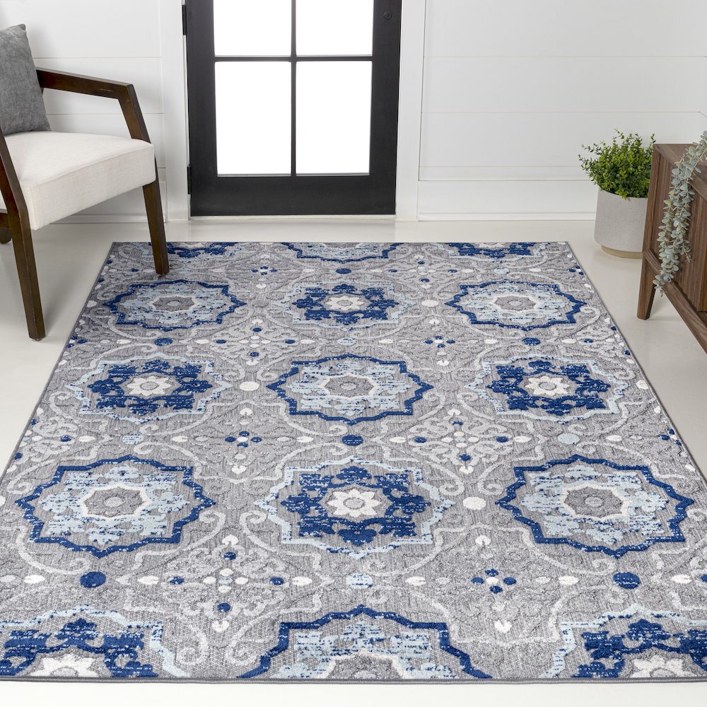Mediterranean Medallion Indoor/Outdoor Area Rug. Picture 4