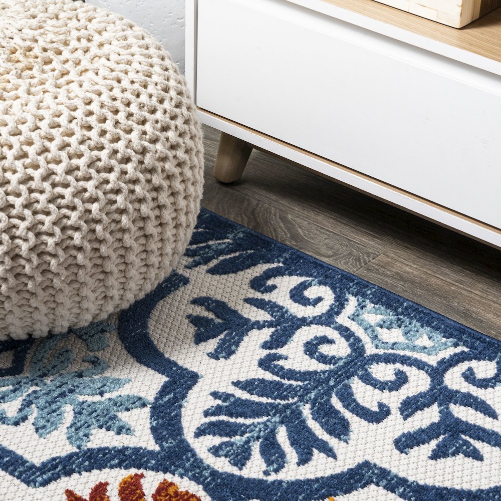 Cassis Ornate Ogee Trellis High-Low Indoor/Outdoor Area Rug. Picture 5