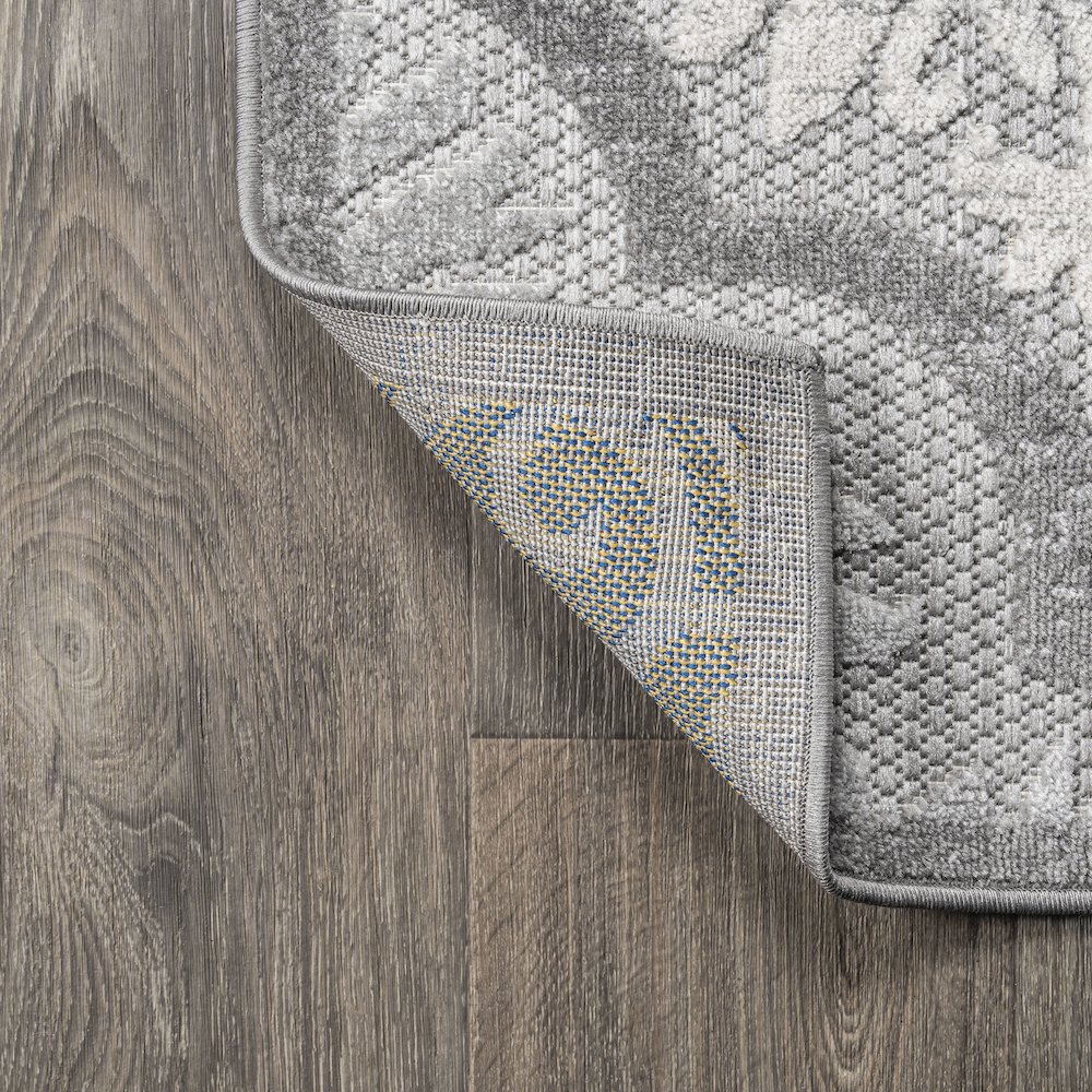 Cassis Ornate Ogee Trellis High-Low Indoor/Outdoor Area Rug. Picture 3