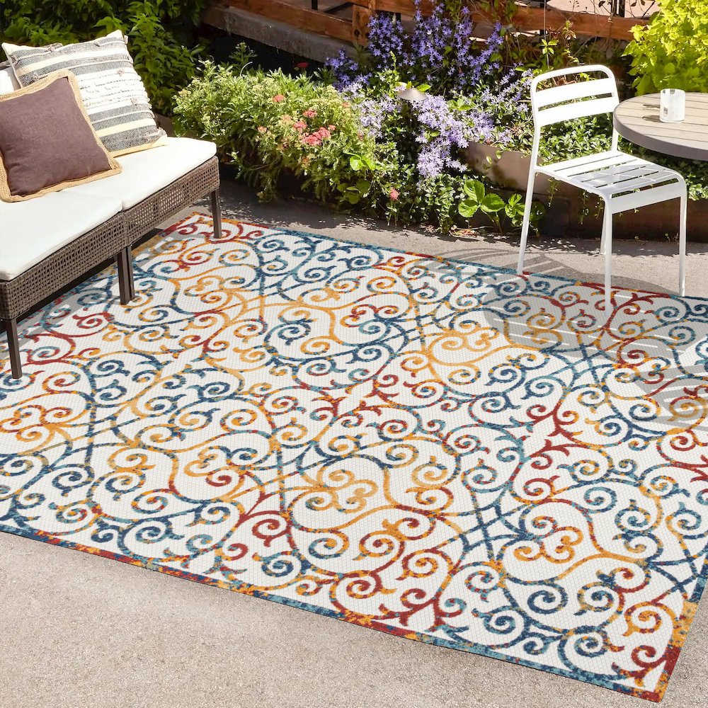 Atrani Scroll Trellis Indoor/Outdoor Area Rug. Picture 7
