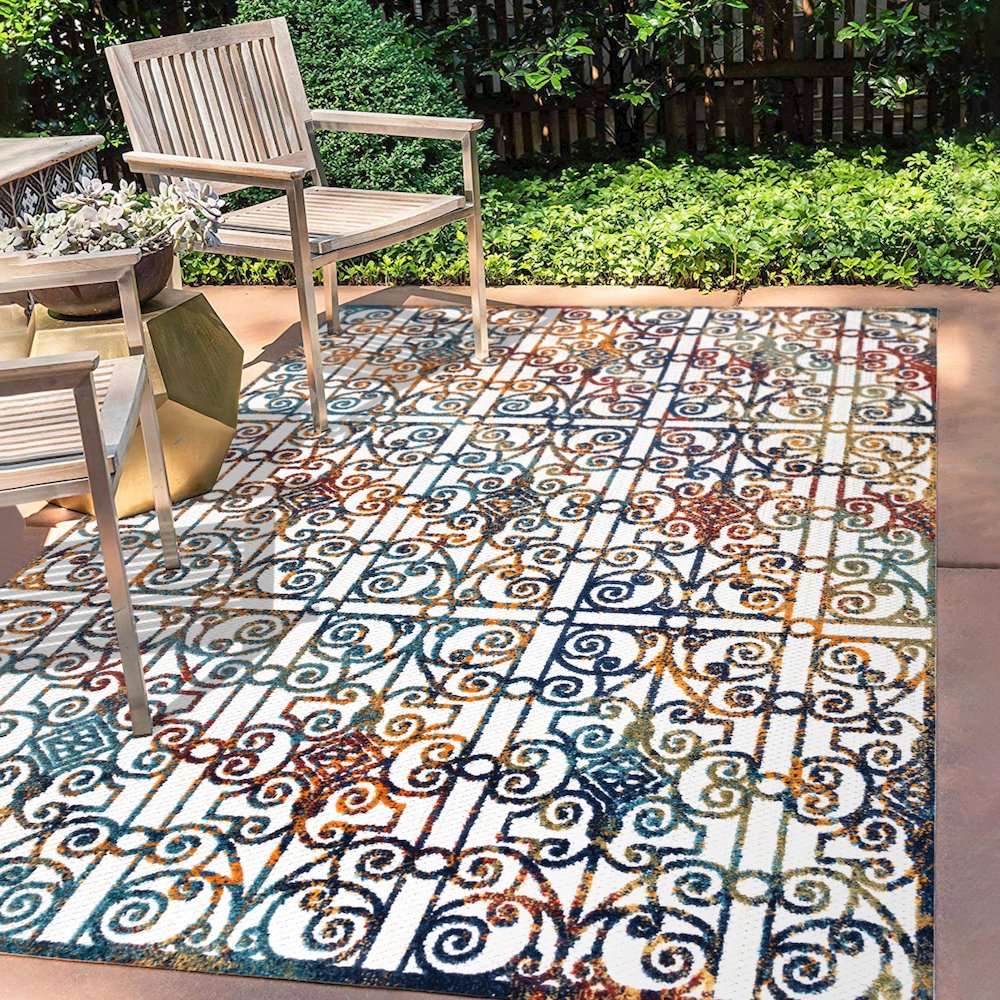 Cetara Ornate Trellis Indoor/Outdoor Area Rug. Picture 6