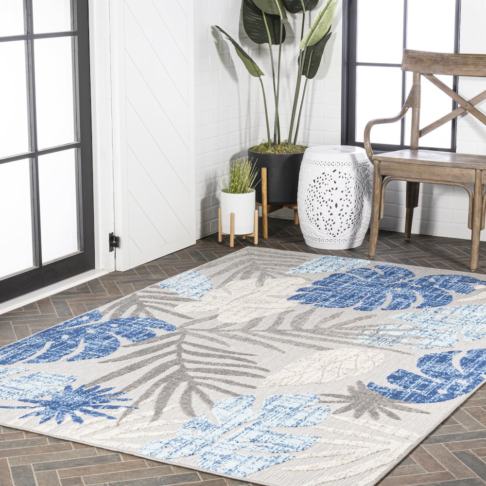 Monstera Tropical Leaf High-Low Indoor/Outdoor Area Rug. Picture 9