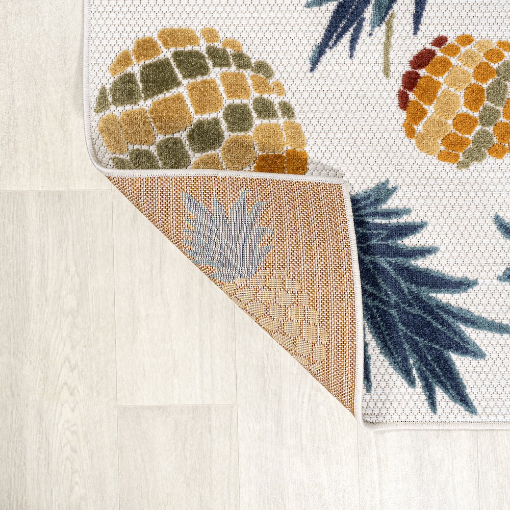 Ananas Bold Pineapple High-Low Indoor/Outdoor Area Rug. Picture 10