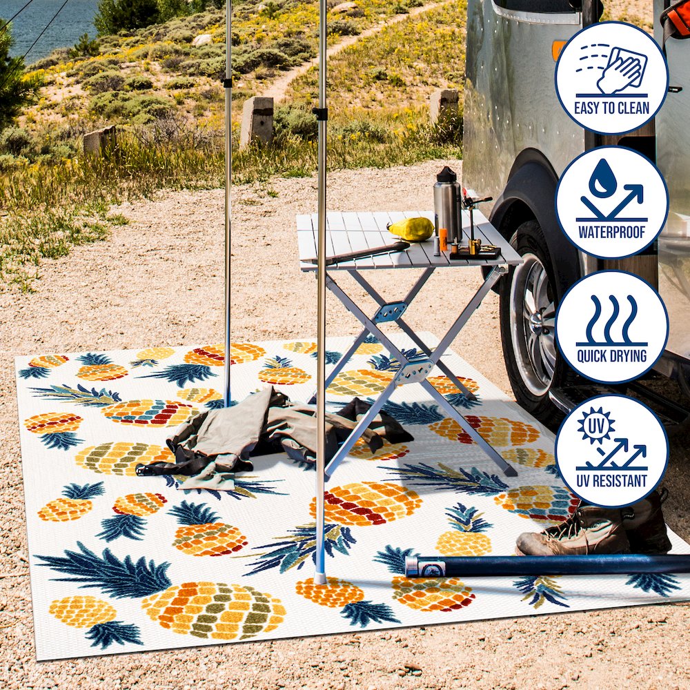 Ananas Bold Pineapple High-Low Indoor/Outdoor Area Rug. Picture 14