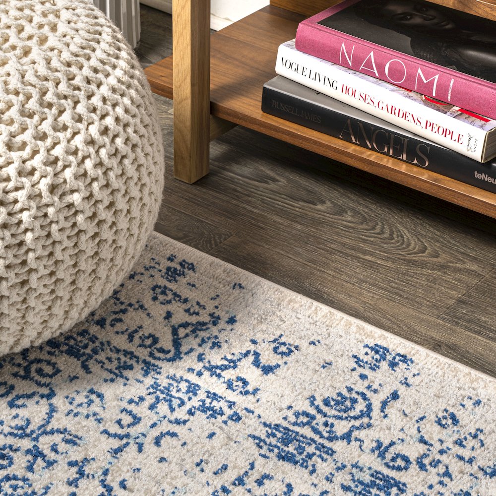 Azul Filigree Area Rug. Picture 7