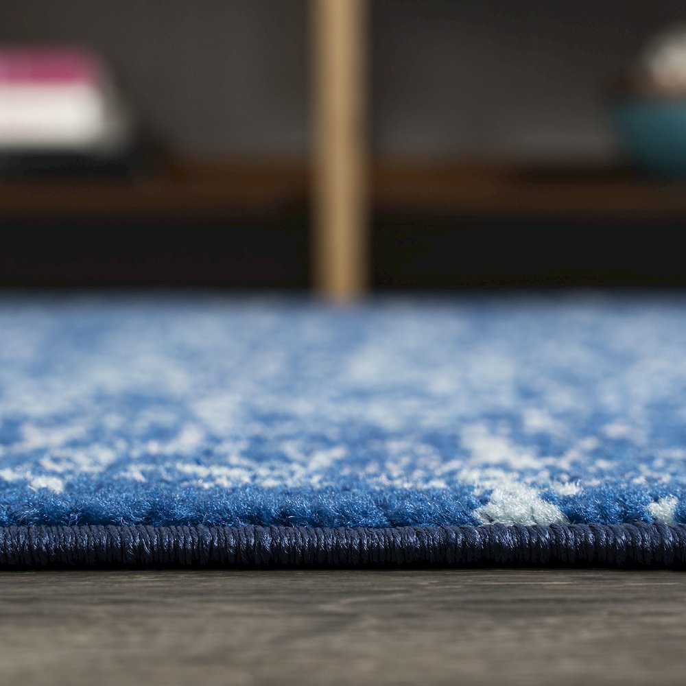 Azul Filigree Area Rug. Picture 9