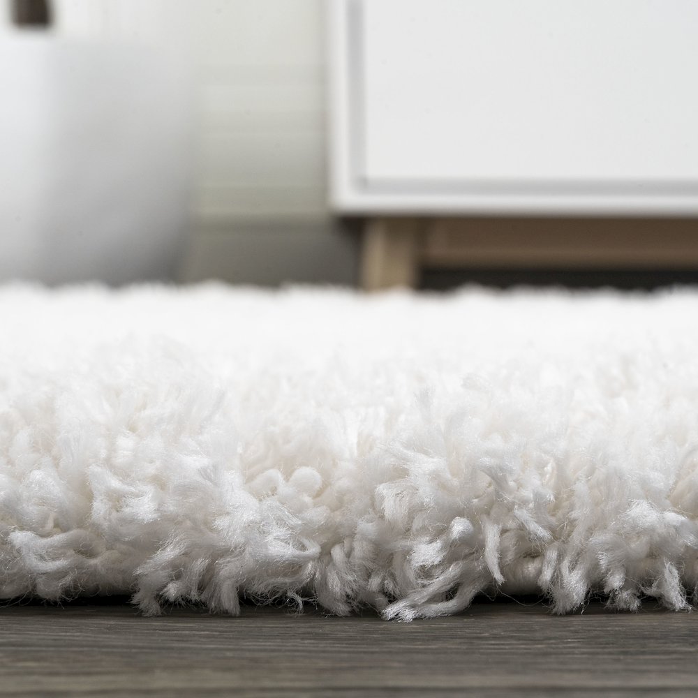 Groovy Solid Shag Area Rug. Picture 9