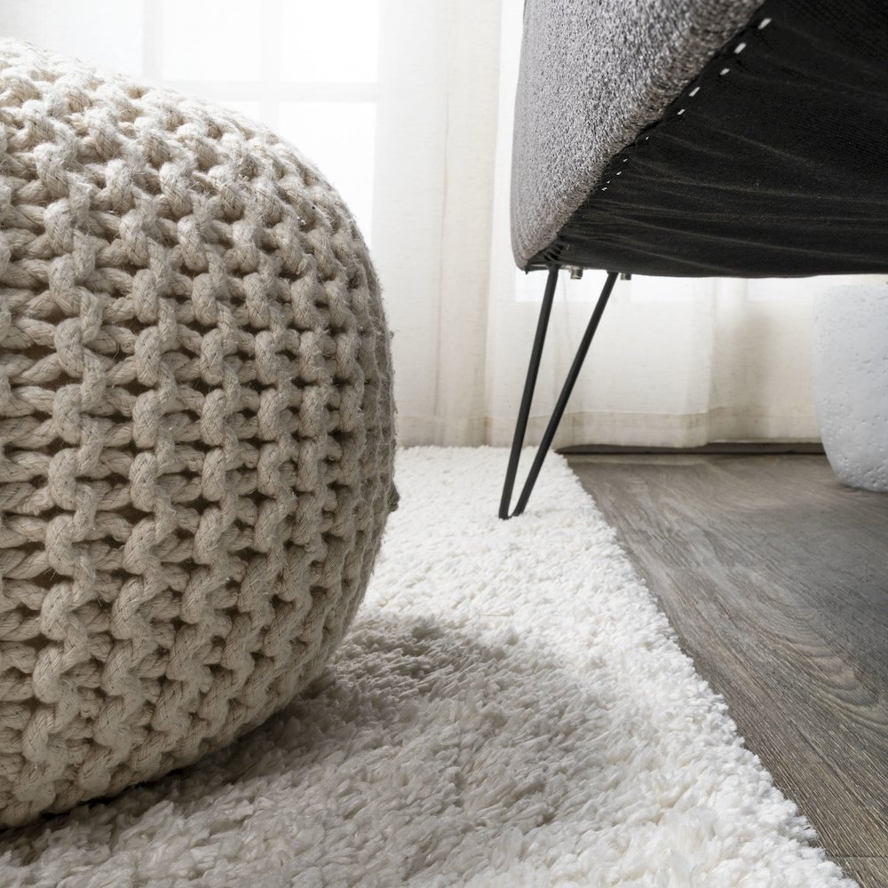Groovy Solid Shag Area Rug. Picture 11
