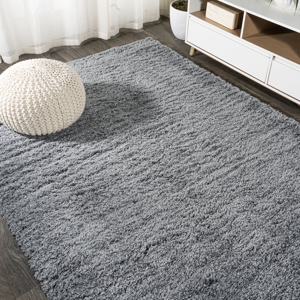 Groovy Solid Shag Area Rug. Picture 4