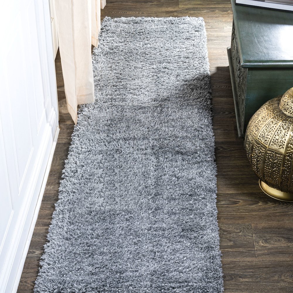 Groovy Solid Shag Area Rug. Picture 2
