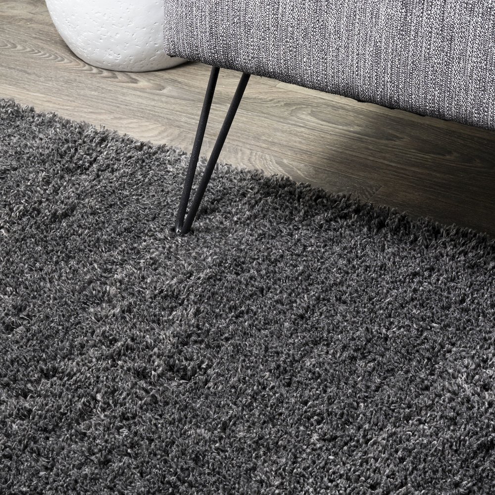 Groovy Solid Shag Area Rug. Picture 2