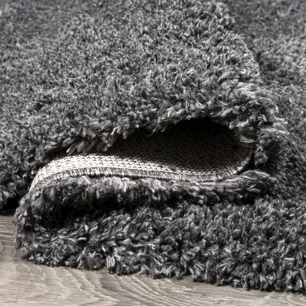 Groovy Solid Shag Area Rug. Picture 5