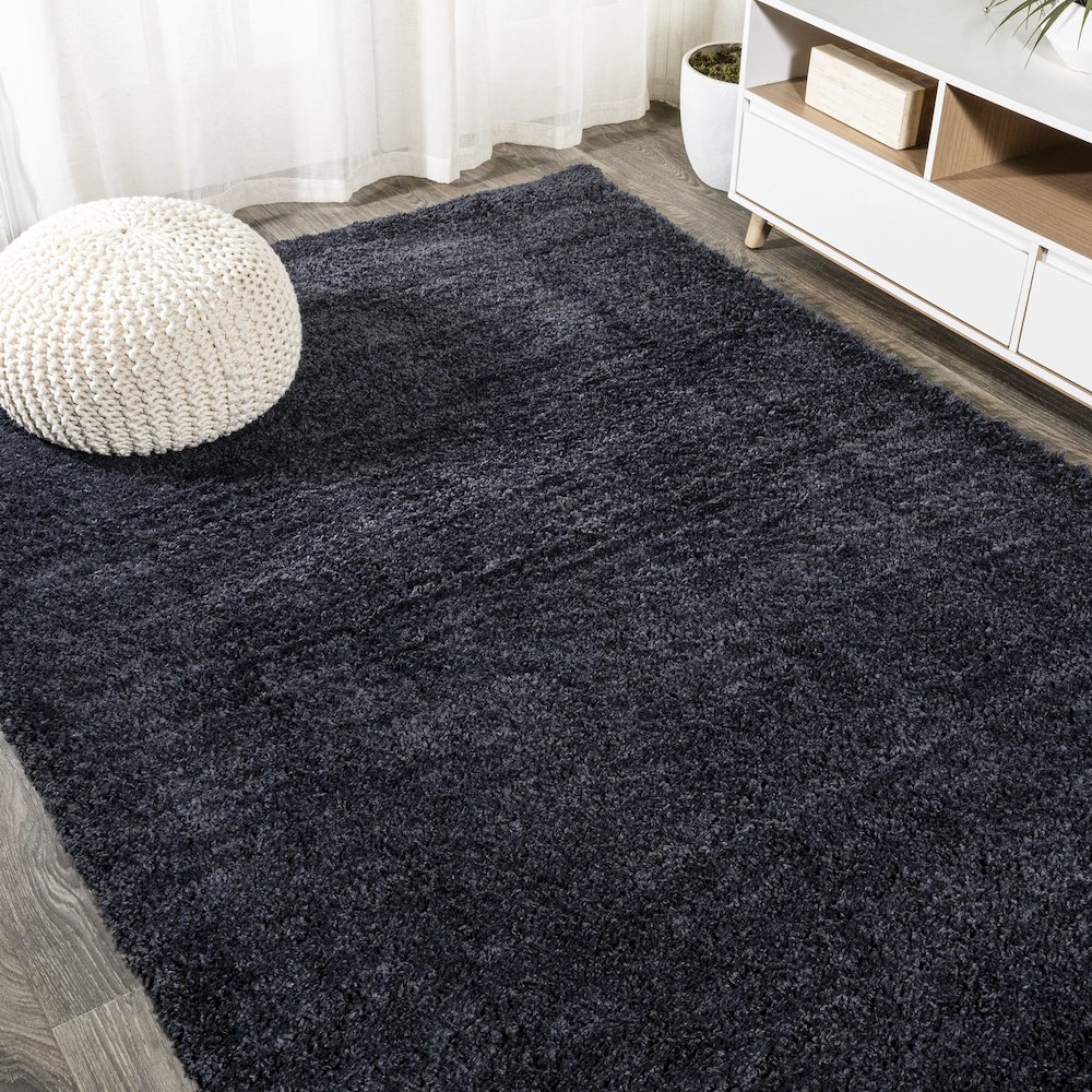 Groovy Solid Shag Area Rug. Picture 4