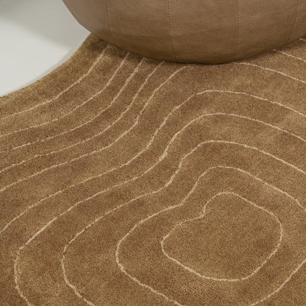 Retro Bohemian Abstract Striped Handwoven Wool Area Rug. Picture 5