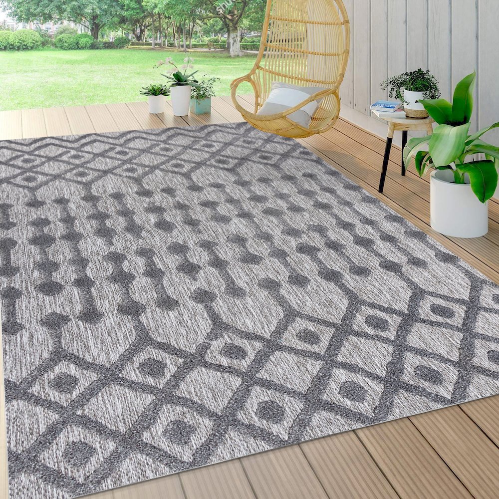 Peralta Moroccan Diamond Indoor/Outdoor Area Rug. Picture 6