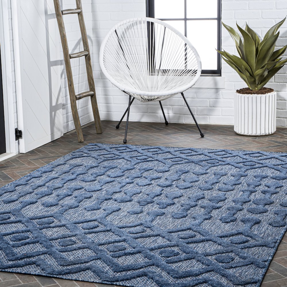 Peralta Moroccan Diamond Indoor/Outdoor Area Rug. Picture 9