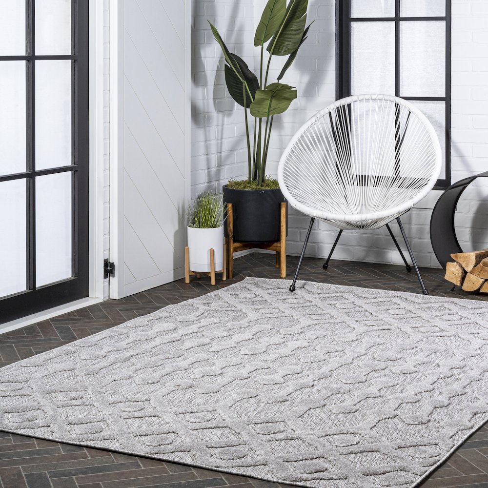 Peralta Moroccan Diamond Indoor/Outdoor Area Rug. Picture 9