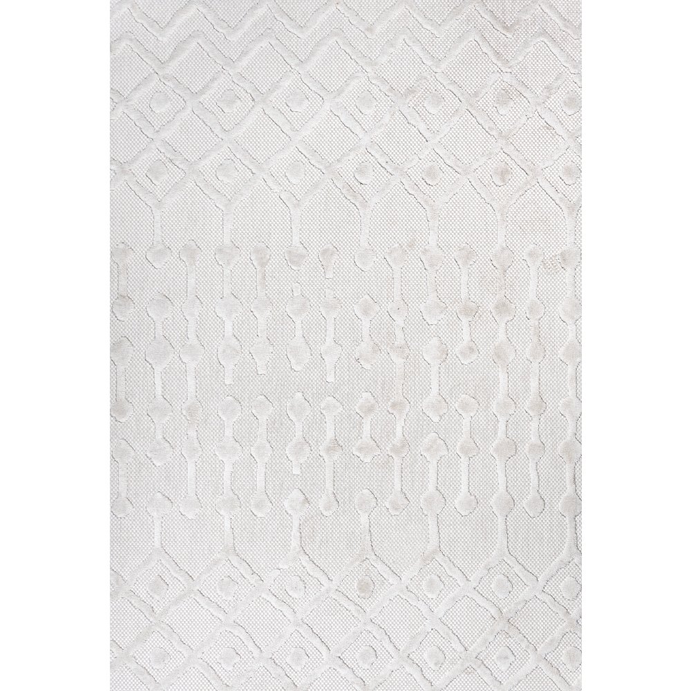 Peralta Moroccan Diamond Indoor/Outdoor Area Rug. Picture 1