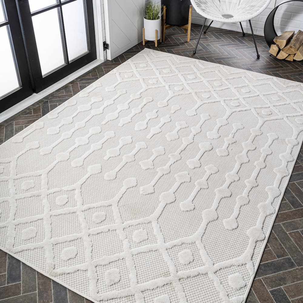 Peralta Moroccan Diamond Indoor/Outdoor Area Rug. Picture 8