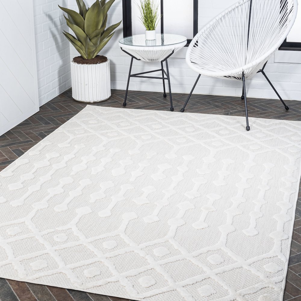 Peralta Moroccan Diamond Indoor/Outdoor Area Rug. Picture 9