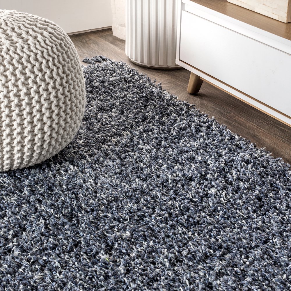 Mercer Shag Plush Tassel Area Rug. Picture 6