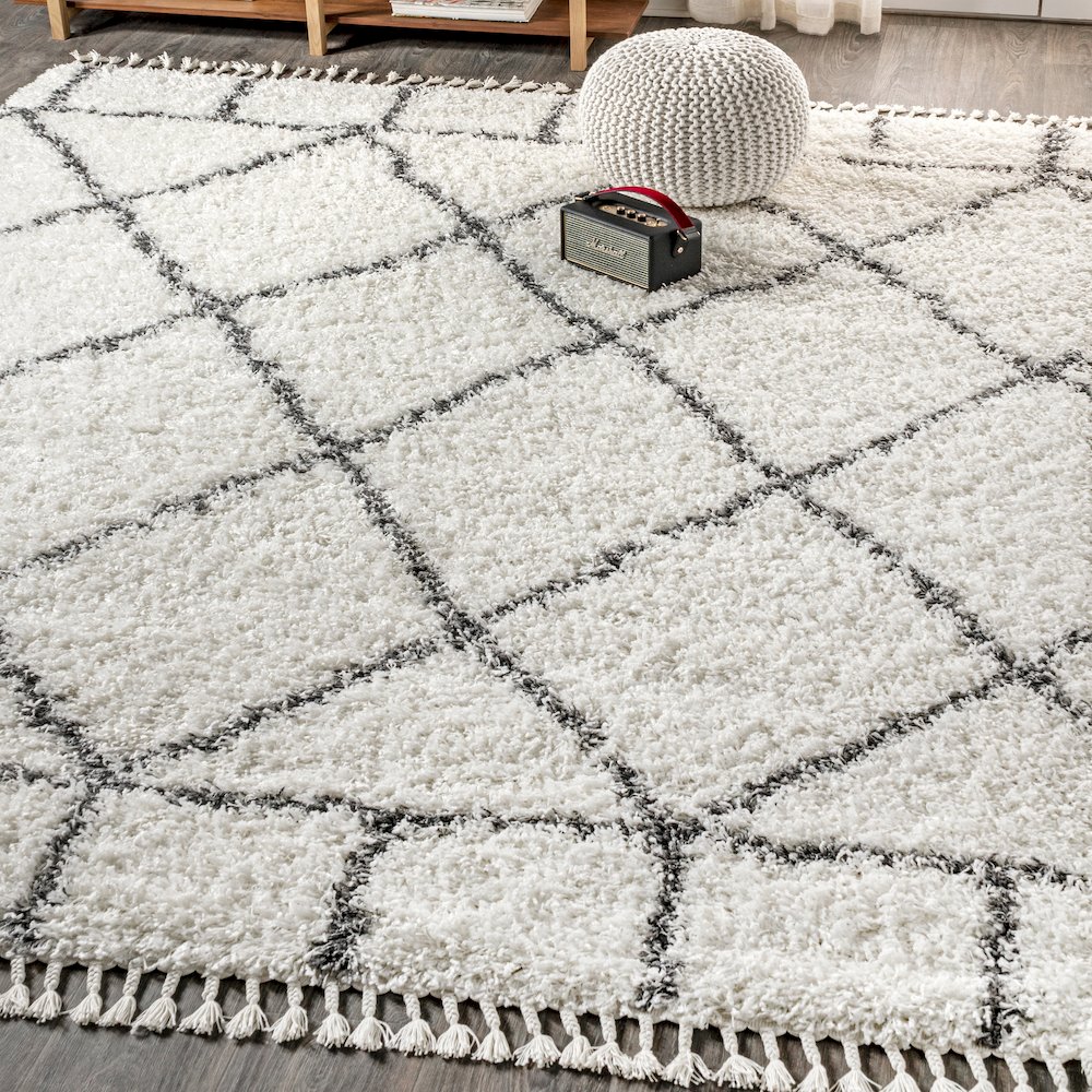 Mercer Shag Plush Tassel Moroccan Geometric Trellis Area Rug. Picture 2