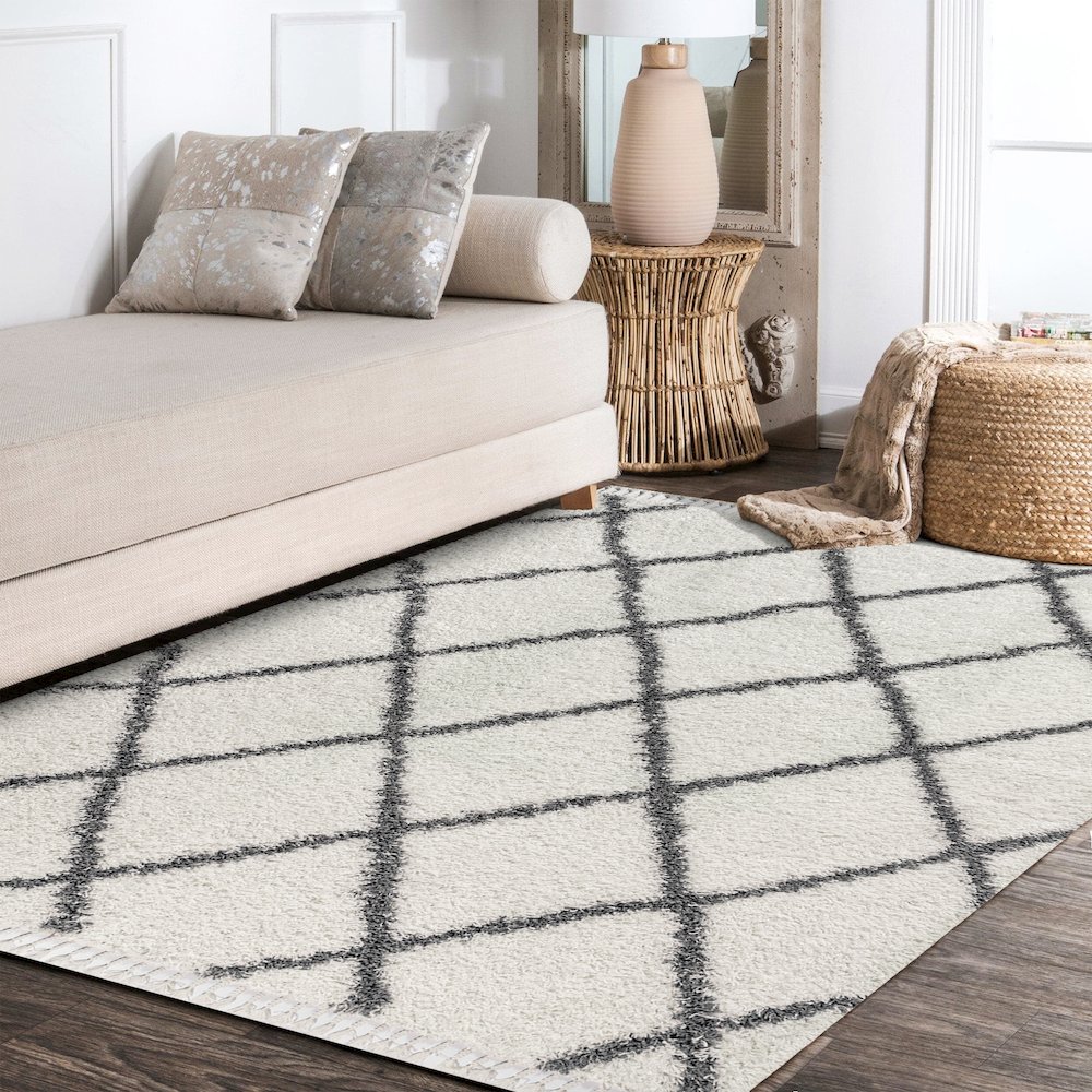 Gabrielle Mercer Shag Plush Tassel Moroccan Geometric Trellis Area Rug. Picture 8