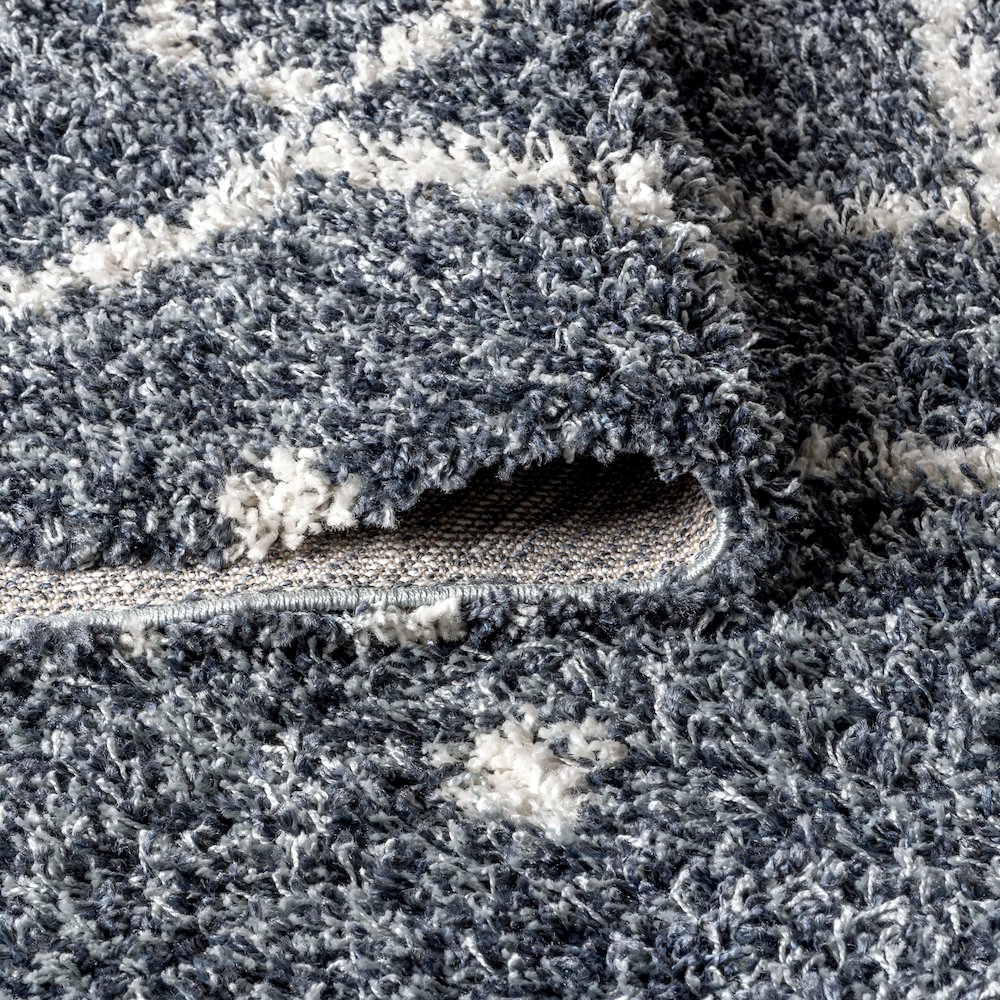 Mercer Shag Plush Tassel Moroccan Diamond Area Rug. Picture 7