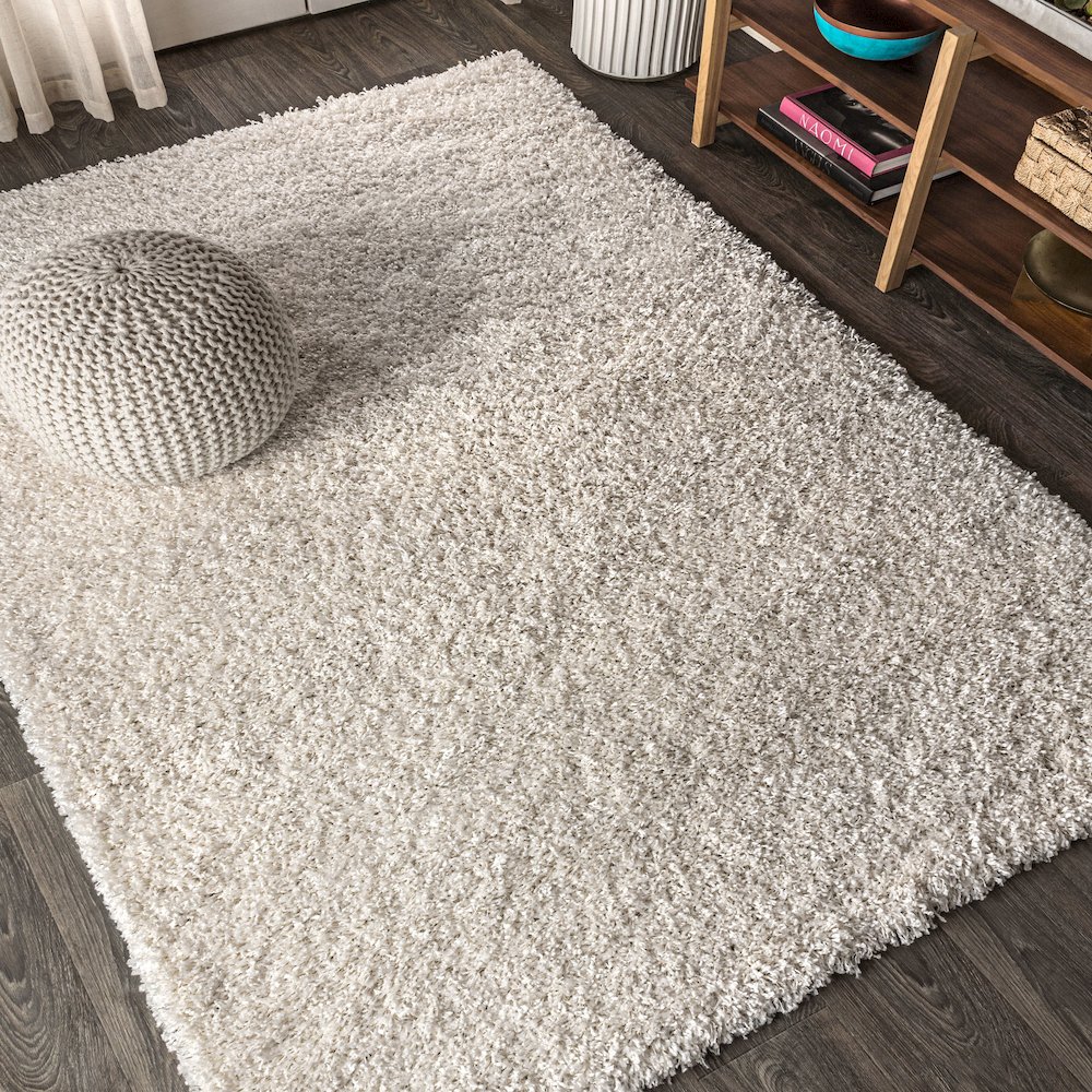 Mercer Shag Plush Area Rug. Picture 2