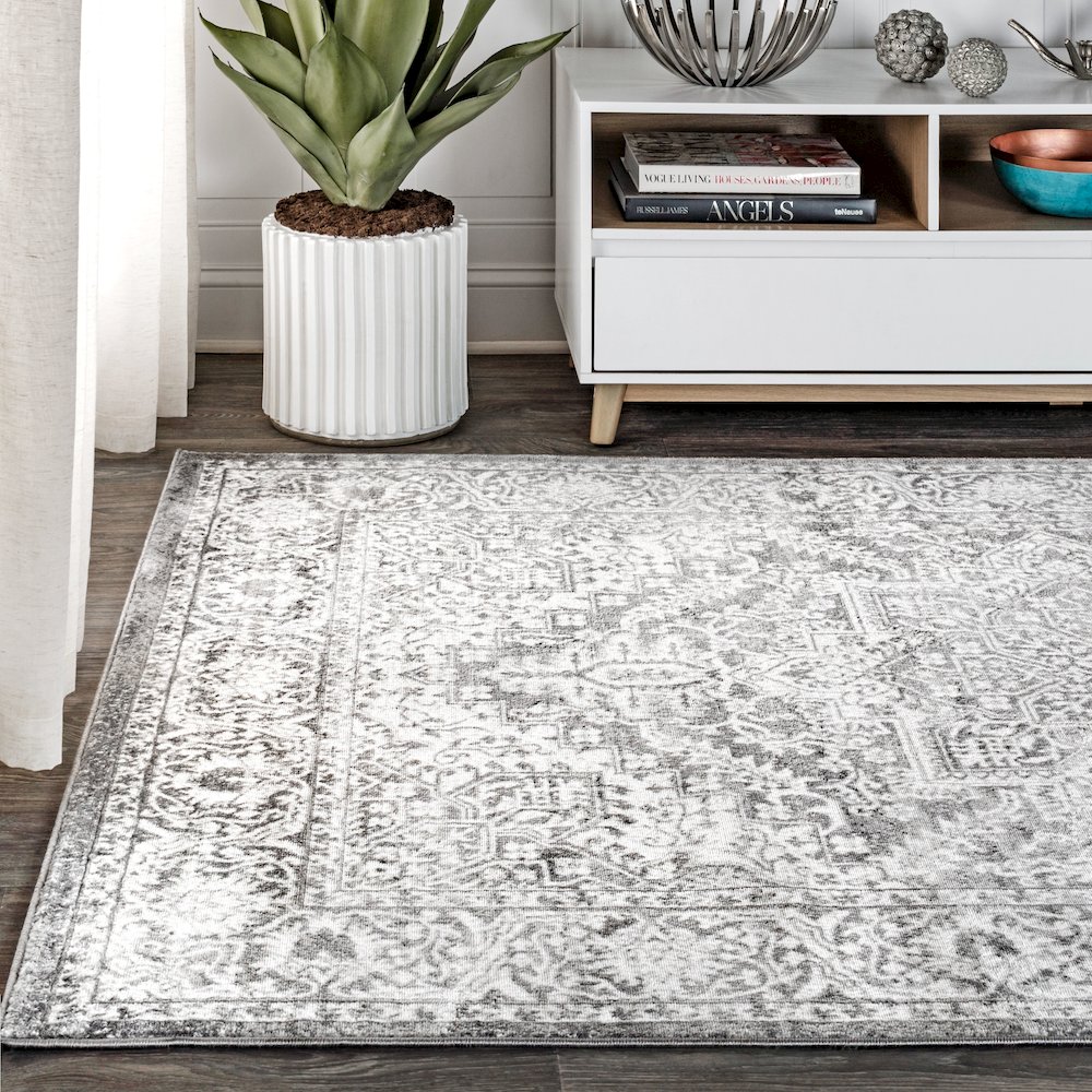 Modern Persian Vintage Medallion Area Rug. Picture 3