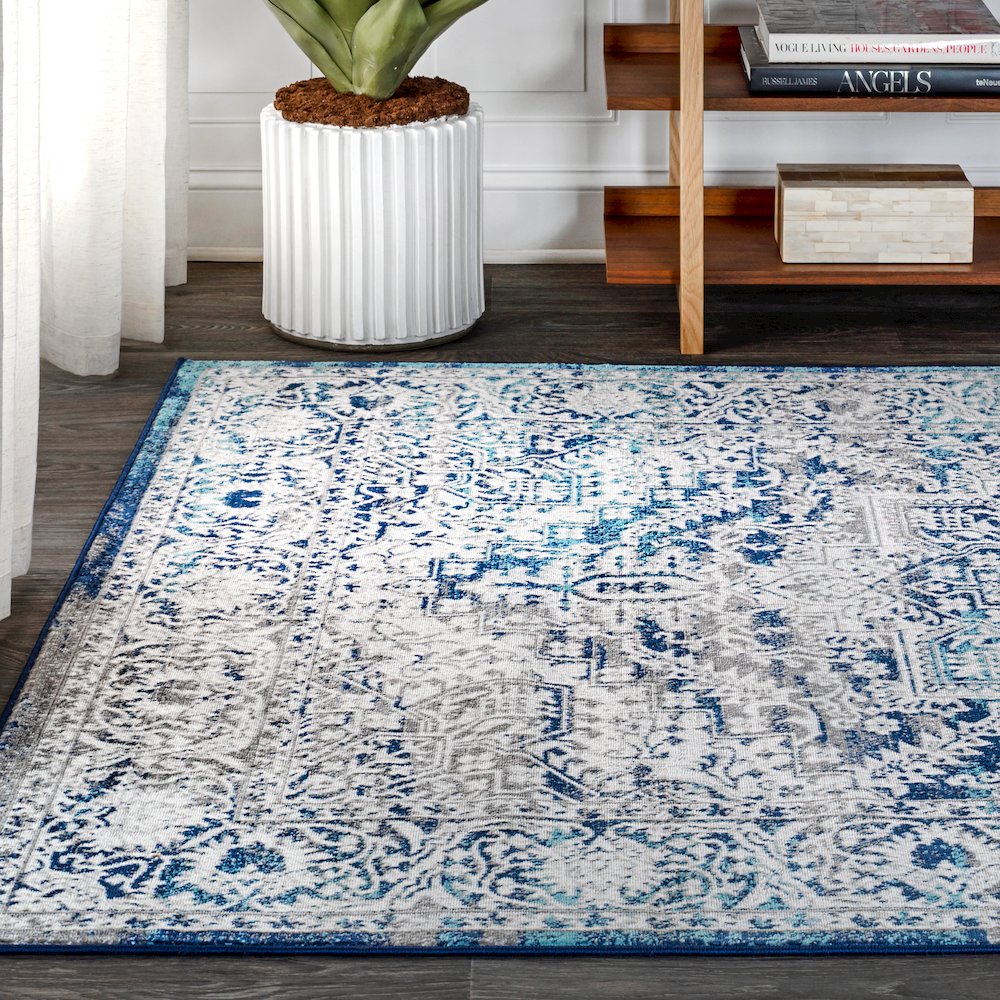 Modern Persian Vintage Medallion Area Rug. Picture 3