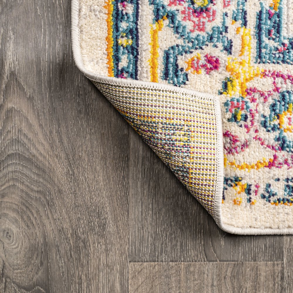 Brooklyn Geometric Medallion Area Rug. Picture 5