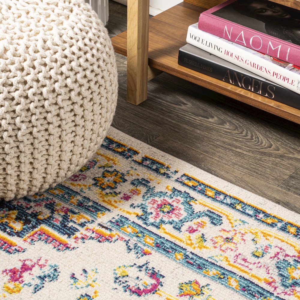 Brooklyn Geometric Medallion Area Rug. Picture 7