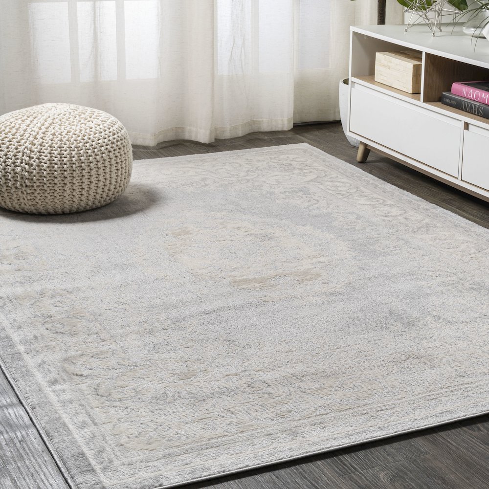 Rosalia Cottage Medallion Area Rug. Picture 2
