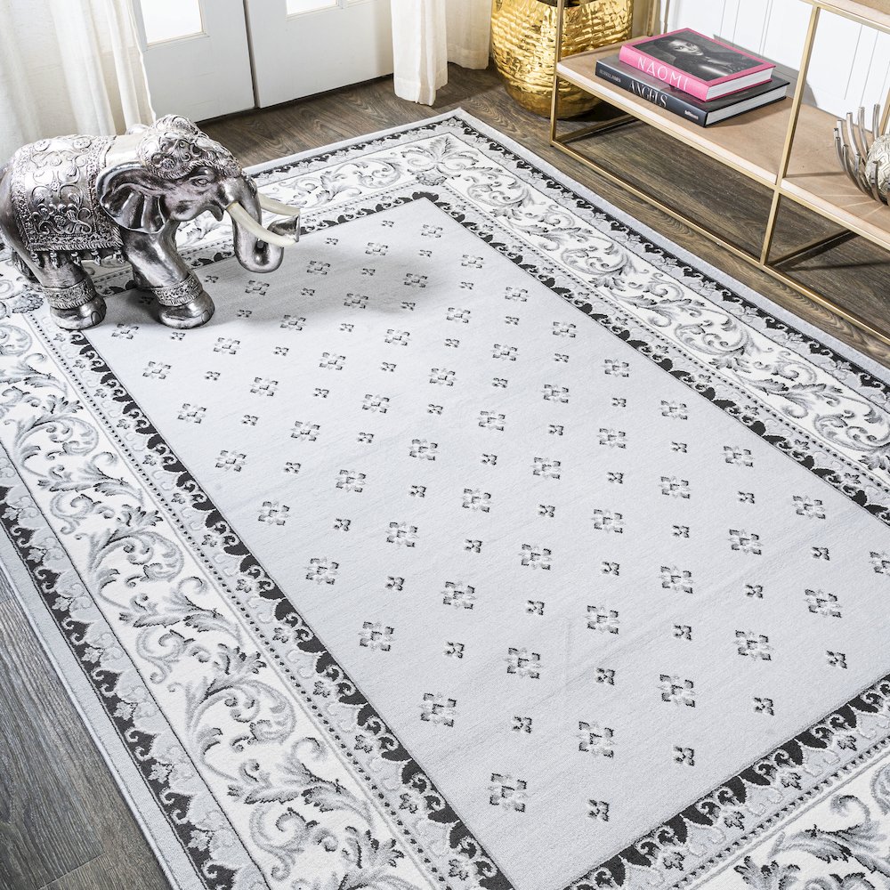 Acanthus French Border Area Rug. Picture 4