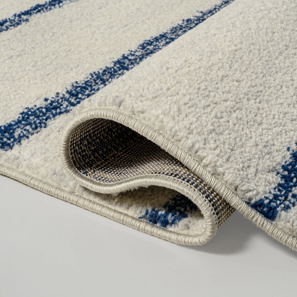Williamsburg Minimalist Stripe Area Rug. Picture 7