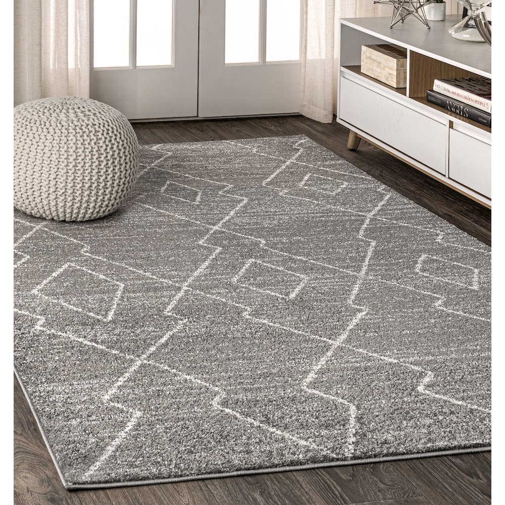 Alia Moroccan Beni Souk Area Rug. Picture 2